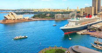Celebrity Cruises präsentiert ab Sommer 2025 drei Schiffe für (Foto: AdobeStock - Aquarius 359460632)