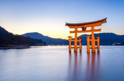 Frühbucheraktion: Sichern Sie sich jetzt Ihren Termin für Japan (Foto: AdobeStock - eyetronic 78473506)